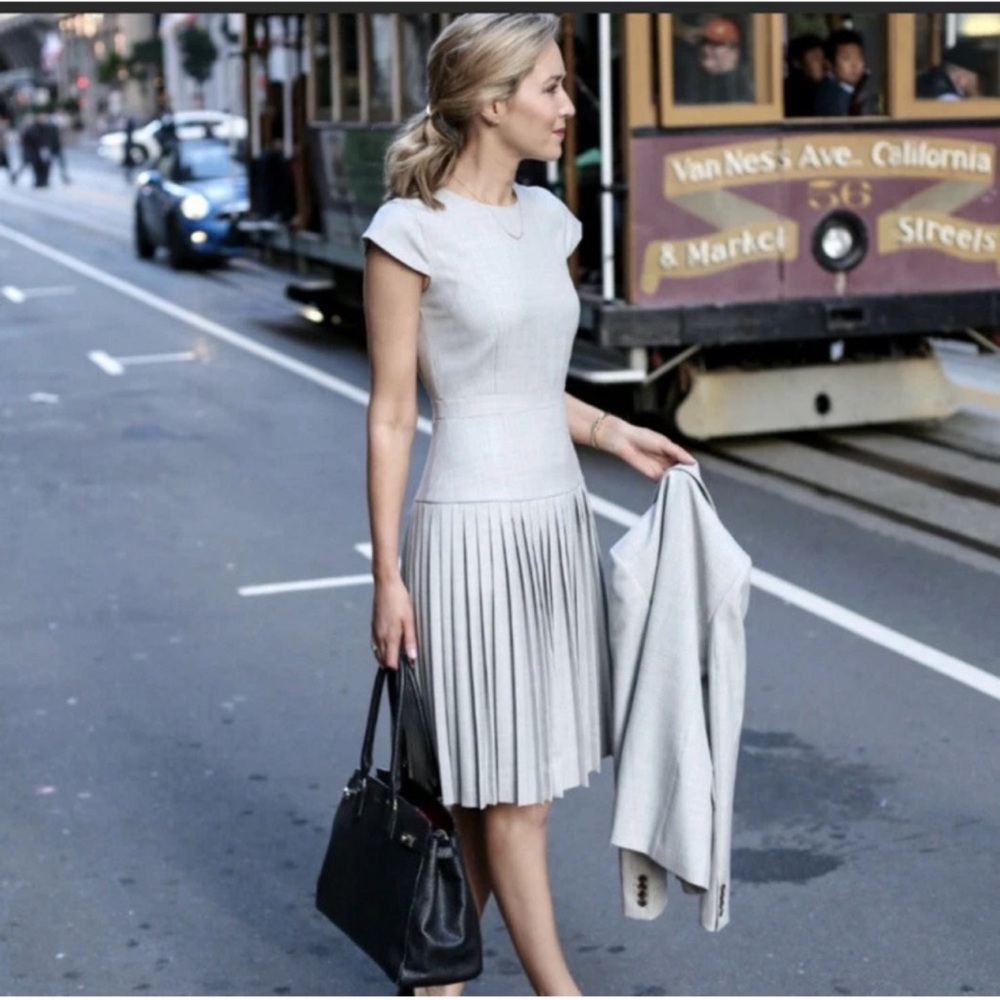 J.crew super 120s 9am dress in grey Gray Pleated Blogger Fav Rare Size 0 NWOT